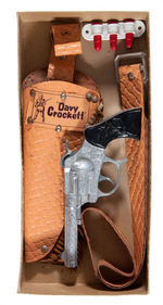 "DAVY CROCKETT GUN AND HOLSTER SET."