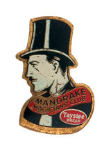 "MANDRAKE MAGICIAN'S CLUB" MEMBERSHIP BADGE.