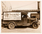 “ALL AMERICA BOARD OF FOOTBALL” NEWSPAPER DELIVERY TRUCK NEWS SERVICE PHOTO.