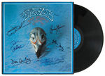 “EAGLES – THEIR GREATEST HITS 1971-1975” SIGNED ALBUM.