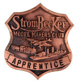 "STROMBECKER MODEL MAKERS' CLUB/APPRENTICE" MINT BADGE PLUS RARE MEMBER CARD.
