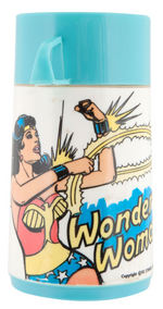 "WONDER WOMAN" VINYL LUNCHBOX WITH THERMOS.