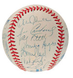 1996 WORLD SERIES CHAMPIONS NEW YORK YANKEES TEAM-SIGNED BASEBALL WITH 23 SIGNATURES.