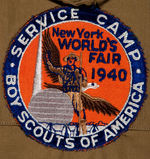 NYWF 1939-40 “SERVICE CAMP BOY SCOUTS OF AMERICA” SEVEN PIECE LOT.
