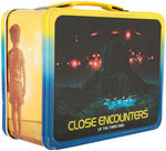 "CLOSE ENCOUNTERS OF THE THIRD KIND/E.T. THE EXTRATERRESTRIAL METAL LUNCHBOXES WITH THERMOS PAIR.