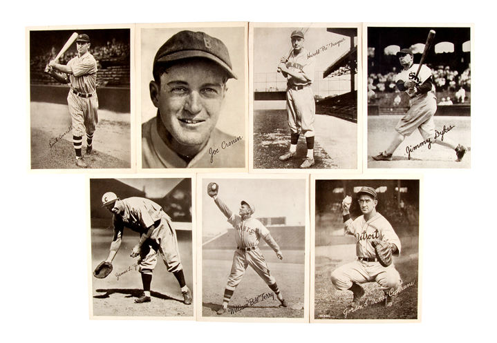 Hake's - BASEBALL 1936 R311 GLOSSY FINISH PICTURE CARDS.